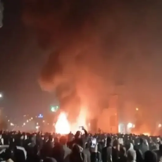 ABD'den İran için acil tahliye çağrısı: 'Karayoluyla Türkiye'ye geçin!