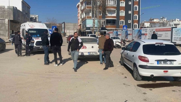 Adıyaman'da İki otomobil çarpıştı: 1 yaralı