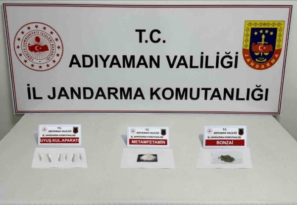 Adıyamanda uyuşturucu operasyonu: 20 gözaltı
