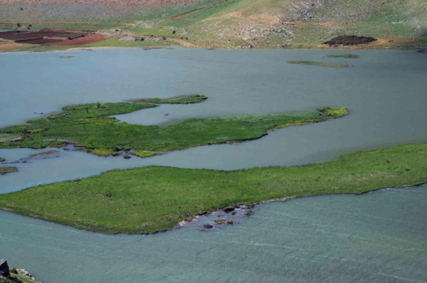 Adıyamanda yüzen adaların kurtarılması için çalışma başlatıldı
