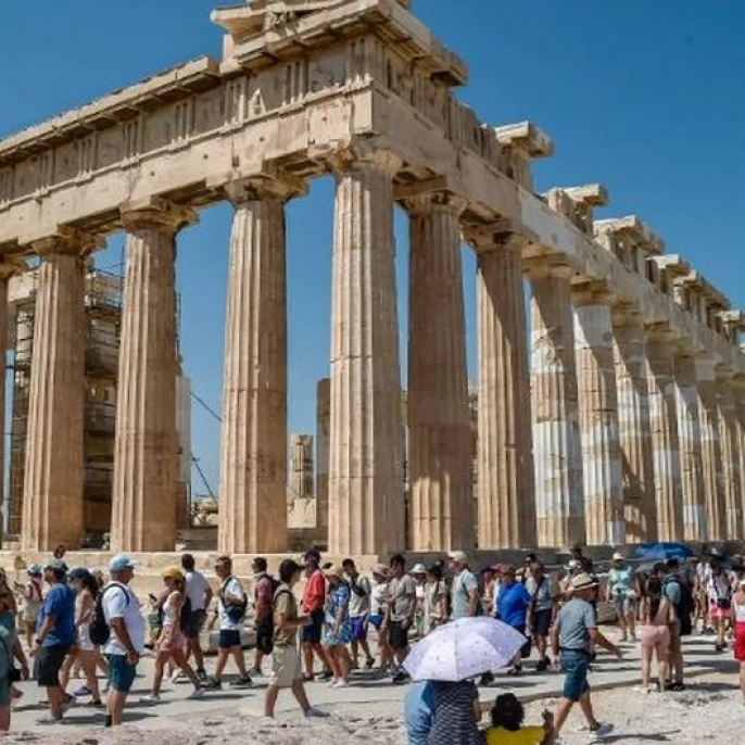 Akropolis'in satılması teklifi, Yunanistan'ın borçları için gündeme geldi