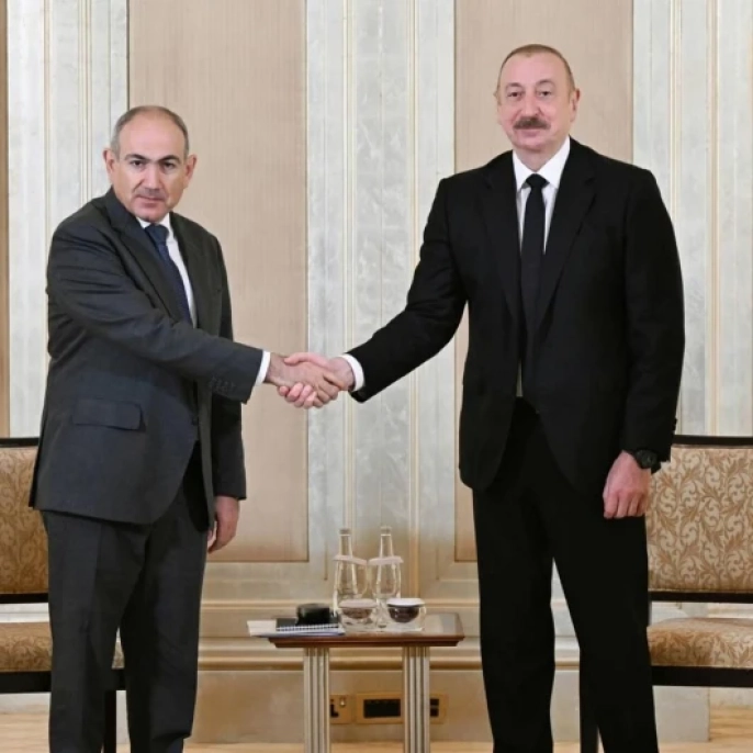 Aliyev ve Paşinyan'a sürpriz ödül: Barış çabaları takdir gördü