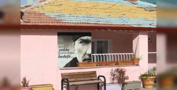 Ankara'nın sır gibi saklanan renkli köyü: Huzur ve sanatın buluşma noktası!