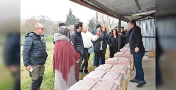 Arıcılık kursu Balıkesir'de rekor katılımla tamamlandı
