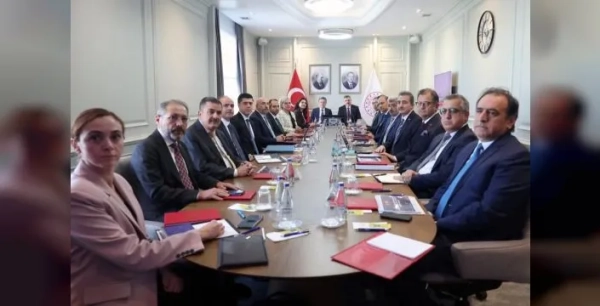 Bakan Çiftçi, sahipsiz hayvanlar için koordinasyon vurgusu yaptı