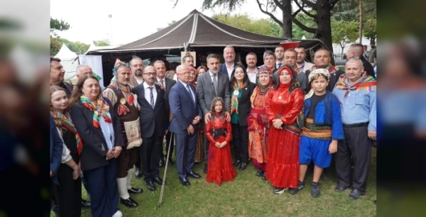 Bursa gastronomi festivalinde dağ yöresi çadırı ilgi gördü