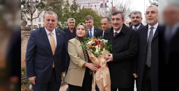 Cevdet Yılmaz, Mardin Midyat'ta dev yatırımları tanıttı