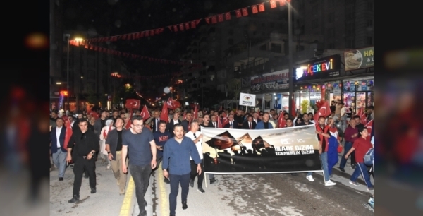 Doğu'da 15 Temmuz ruhu: Van, Bitlis, Muş ve Hakkari'de anlamlı anma törenleri