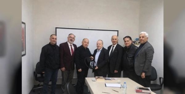Eski başkan Özfatura'dan İzmir için çarpıcı uyarılar: Yanlış planlama kenti boğuyor