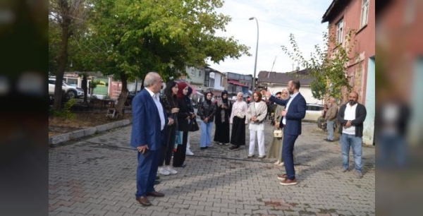 Genç yazarlar Muş'un tarihi yerlerini gezdi