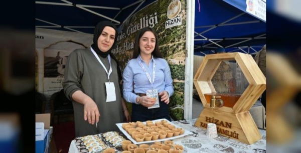 Hizan karakovan balı hasadı festivali tamamlandı