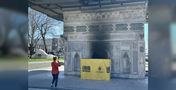 İstanbul'un tarihi çeşmesi ateşe verildi, şüpheli adliyeye sevk edildi