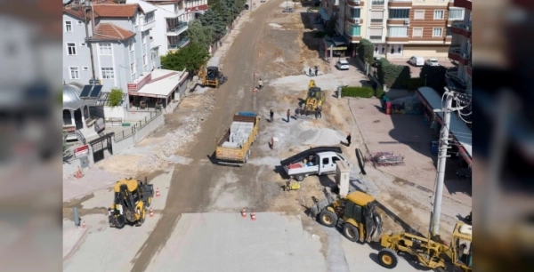 Konya'da ulaşım altyapı çalışmaları hız kesmeden sürüyor