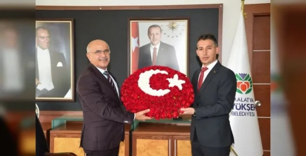 Malatyalı muhtarlar, Başkan Er'e teşekkür etti