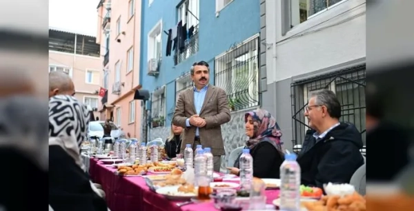 Oktay Yılmaz Piremir'de kahvaltı davetine katıldı