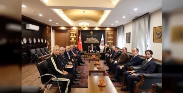 Türk dünyası edebiyatçıları Kayseri'de buluştu