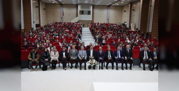 Vali Aydoğdu'dan velilere çocuk yetiştirme çağrısı
