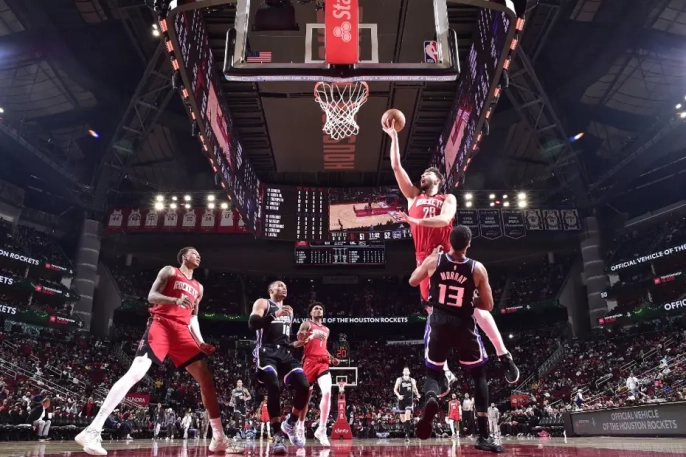 Alperen Şengün, NBA kariyerinde 5 bin sayı barajını aşarak tarih yazdı