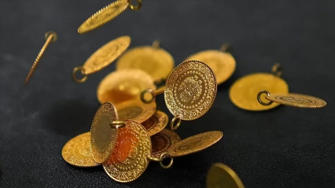 Altın rekor üstüne rekor kırıyor! Uzmanlar 'Trendi izleyin, hedef belirsiz' diyor