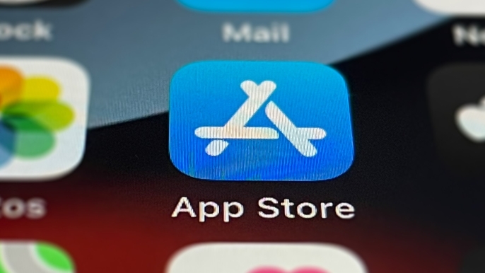Apple, Avrupa'daki uygulamalara izleme onayı ekranlarını yeniden düzenliyor
