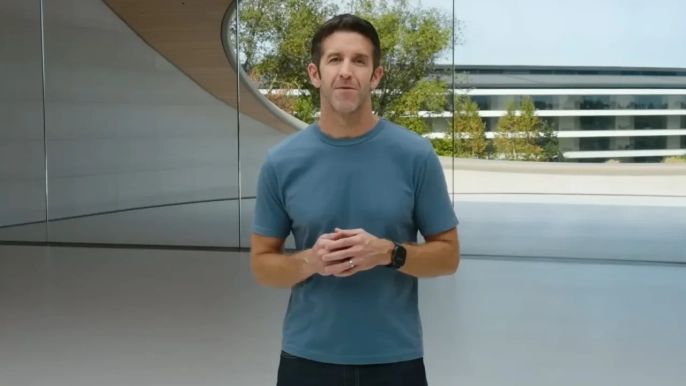 Apple'ın yeni CEO'su John Ternus göreve başladı - 2