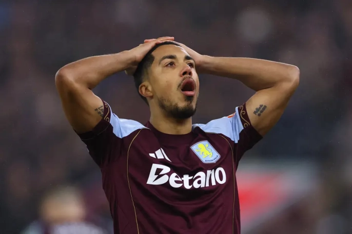 Aston Villa, Everton'a yenilerek Kadıköy deplasmanı öncesi darbe aldı