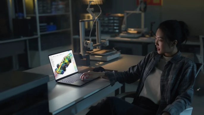 Asus, Google AI Pro erişimi sunmaya başladı - 1