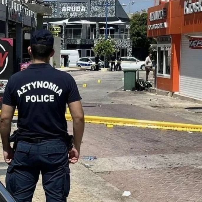Ayia Napa'da kanlı gece: İsrailliler ortalığı birbirine kattı, 4 yaralı!