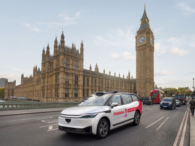 Baidu ve Lyft, Londra'nın robotaksi pazarına adım attı