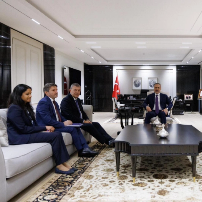 Bakan Fidan, UNRWA Genel Komiseri Lazzarini ile görüştü