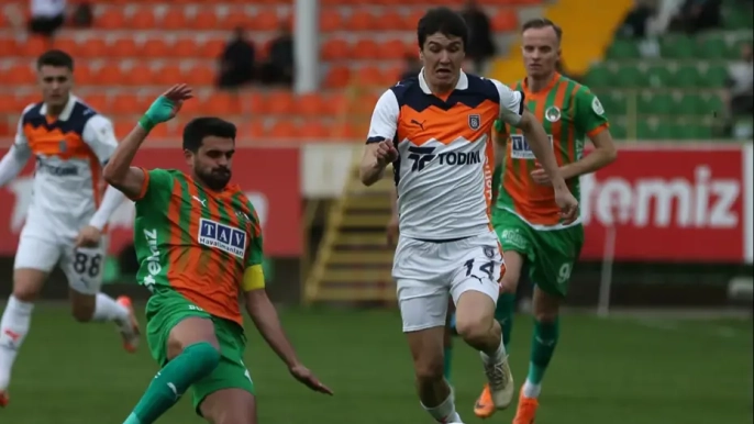 Başakşehir, Alanya'dan 3 puanla döndü