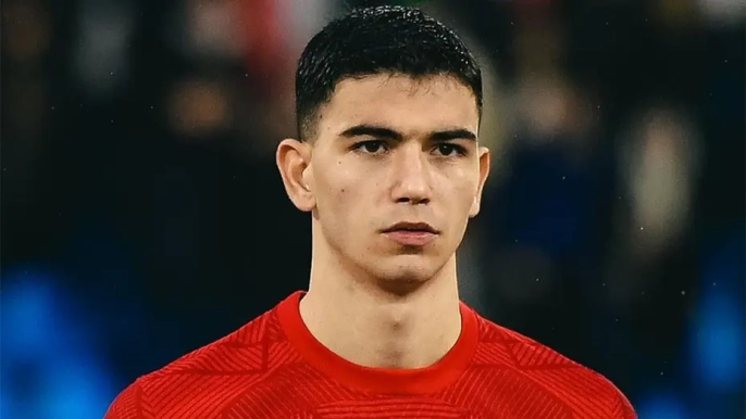 Beşiktaş, Aston Villa'dan genç yetenek Yasin Özcan'ı kiraladı!