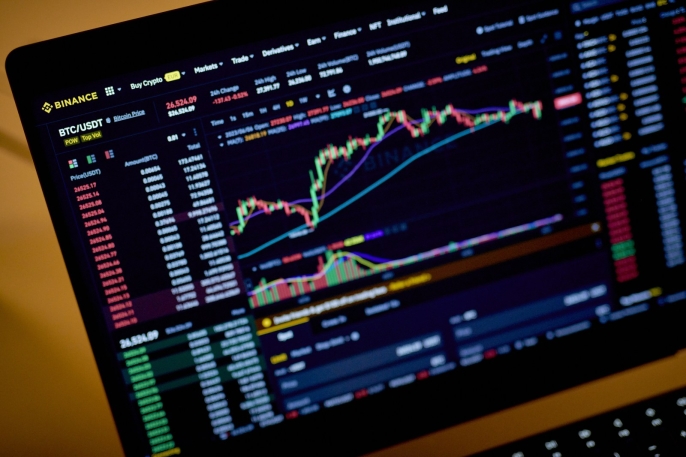 Binance, siber saldırı şüphesiyle para çekme işlemlerini durdurdu