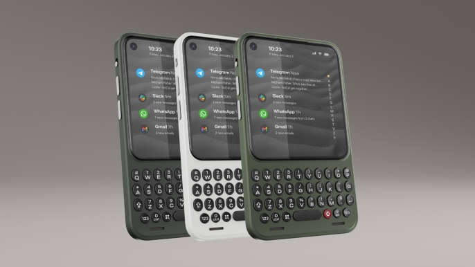 BlackBerry'ye göz kırpan yeni telefon: Fiziksel klavyeli Clicks Communicator tanıtıldı