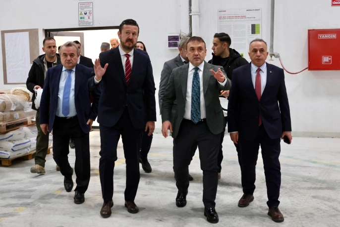Bozüyük OSB'de stratejik üretim, Vali'nin yakın takibinde: Yerli sanayiye büyük destek