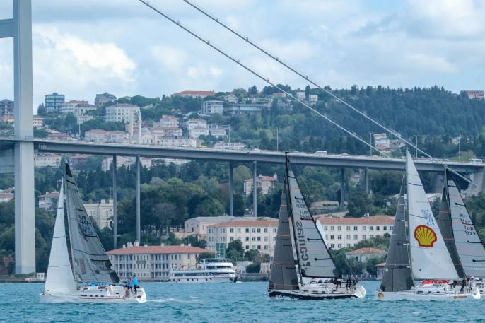 Bülent Atabay Kupası İstanbul Boğazı'nda yapıldı