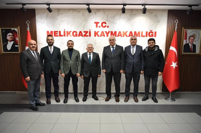 Büyükşehir Belediye Başkanı'ndan Kaymakamlara Ziyaret: İş Birliği Vurgusu
