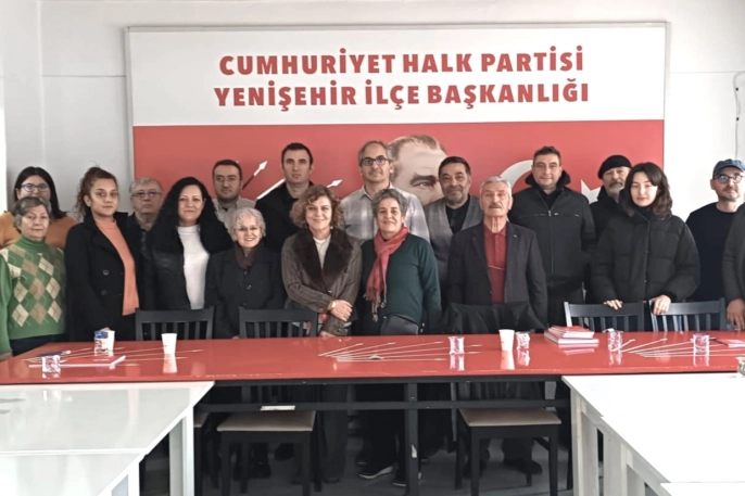 CHP'den Yenişehir'de 'Temel Üye Eğitimi'ne yoğun ilgi: Parti bilinci güçleniyor