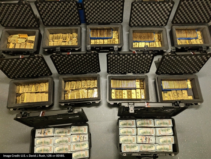 CIA yetkilisi, dolandırıcılık programı ile 200 milyon dolar çaldı