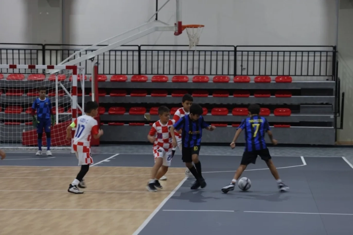 Çiğli'de Cumhuriyet coşkusu sporla yaşandı