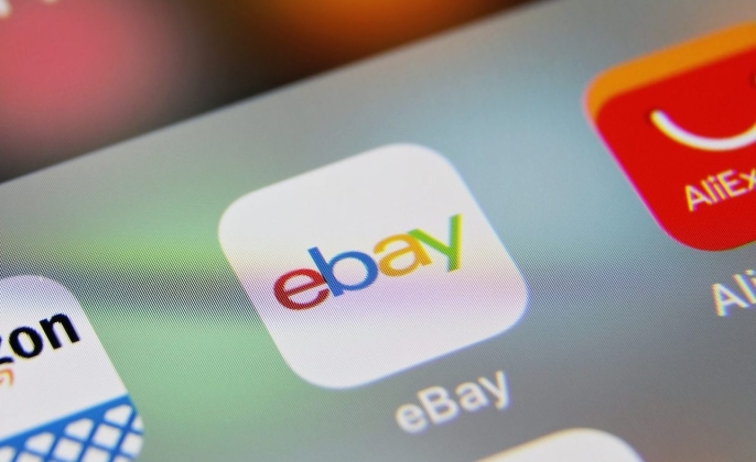 eBay, 2019'da hedef aldığı yayıncı çiftine 56 milyon dolar tazminat ödeyecek