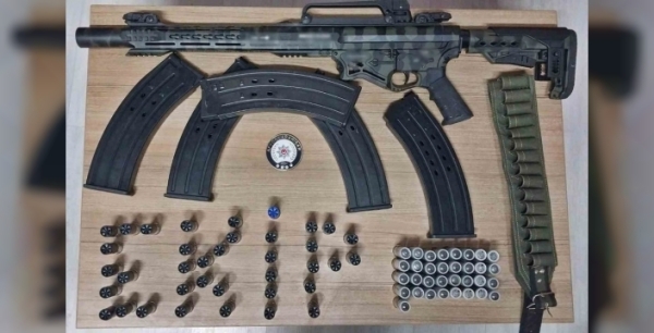 Afyonkarahisar'da bir haftada 28 firari zanlı yakalandı, uyuşturucu ve silahlara el konuldu