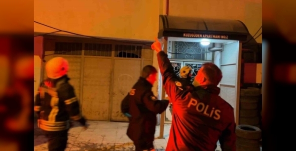 Aksaray'da kombiden çıkan yangın paniğe neden oldu