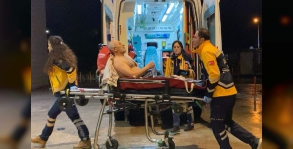 Alacak verecek kavgası kanlı bitti: İşçi parasını isteyince sırtından bıçaklandı