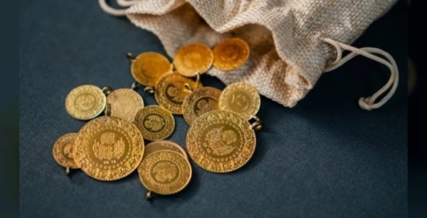 Altın yatırımcıları dikkat! Kuyumcudan mı bankadan mı almak daha karlı çıkıyor?