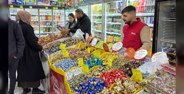 Bayram alışverişi, vatandaşın cebini yakıyor