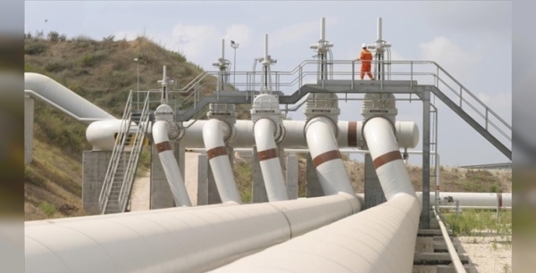 Boru hatlarının kaderi değişiyor: bp, yönetimleri Azerbaycan'a bırakıyor