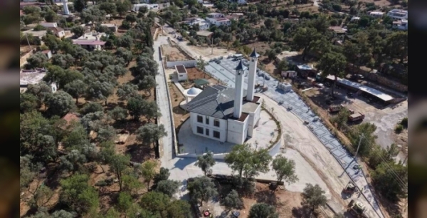 Çamlık Cami meydanı yenileniyor, bölge nefes alacak
