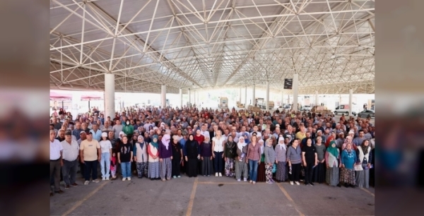 Denizli'de çiftçiye nefes: 32 bin çuval yemle 6 binden fazla üreticiye destek