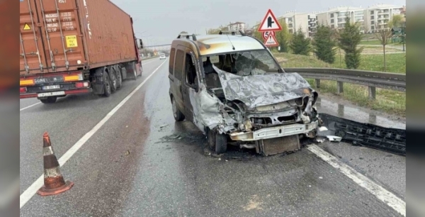 Direksiyon başında hayat mücadelesi: Beyin kanaması kazaya yol açtı